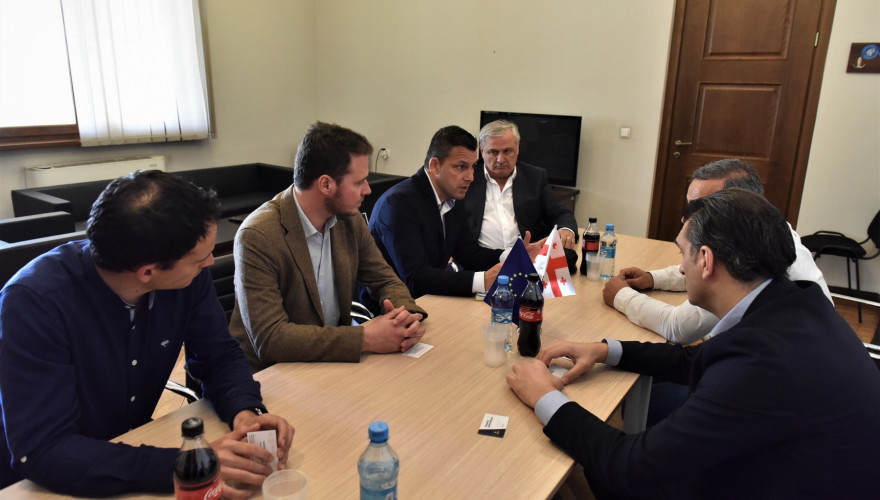 The meeting of Mikheil Kavelashvili with the representatives of the Football Academy of Barcelona