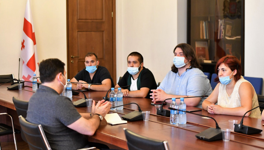 Meeting of Levan Koberidze with Participants of Summer Student Job Programs in Germany