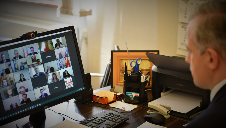 საპარლამენტო დელეგაციამ, ონლაინ ფორმატში, დემოკრატიისა და ეკონომიკური განვითარების ორგანიზაციის, სუამ-ის საპარლამენტო ასამბლეის მუშაობაში მიიღო მონაწილეობა