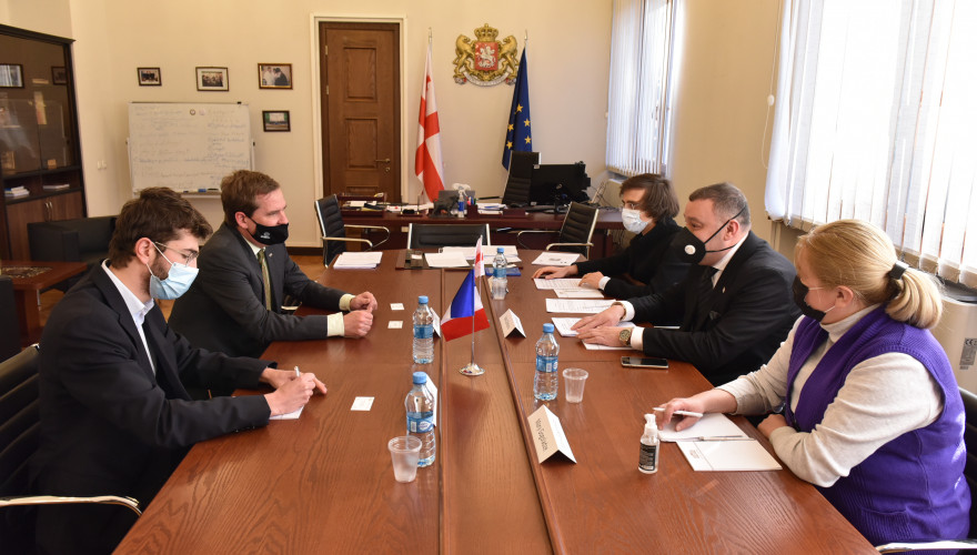 ბექა ოდიშარია დიეგო კოლასს შეხვდა