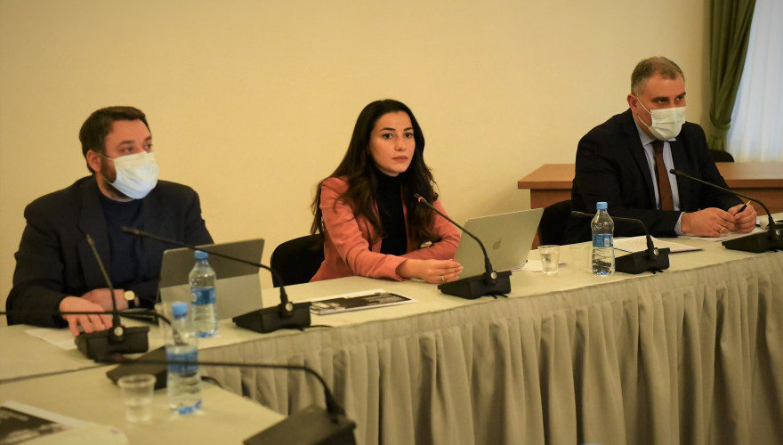 ღია მმართველობის მუდმივმოქმედმა საპარლამენტო საბჭომ პირველი შეხვედრა გამართა