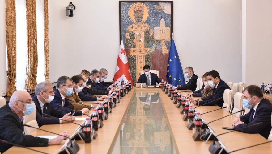 Bureau Re-Defining Plenary Agenda