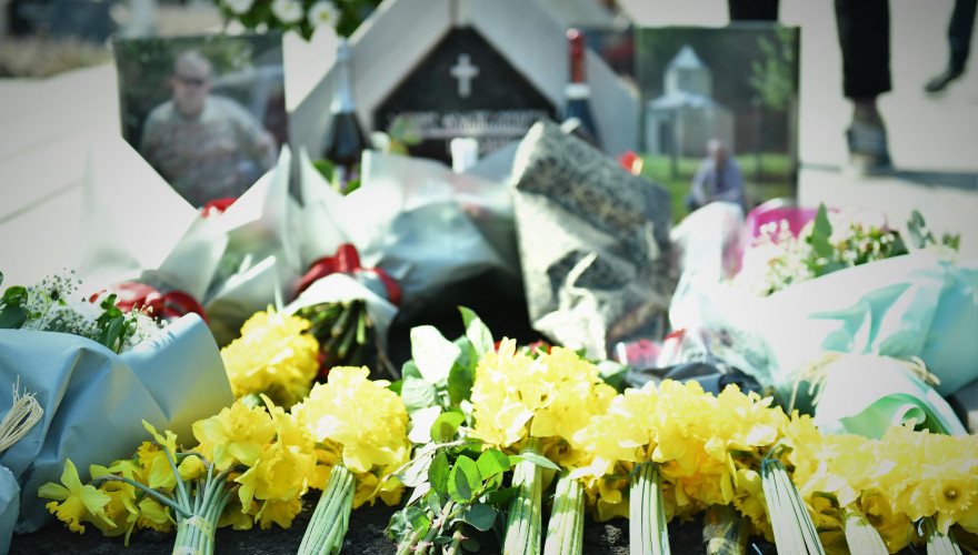 MPs laid the wreath on the Grave of Archil Tatunashvili