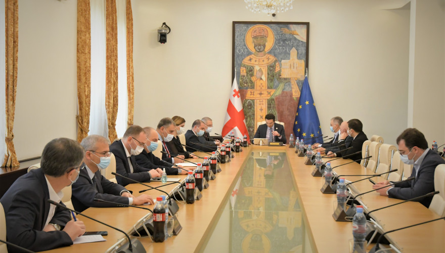 The sitting of the Bureau