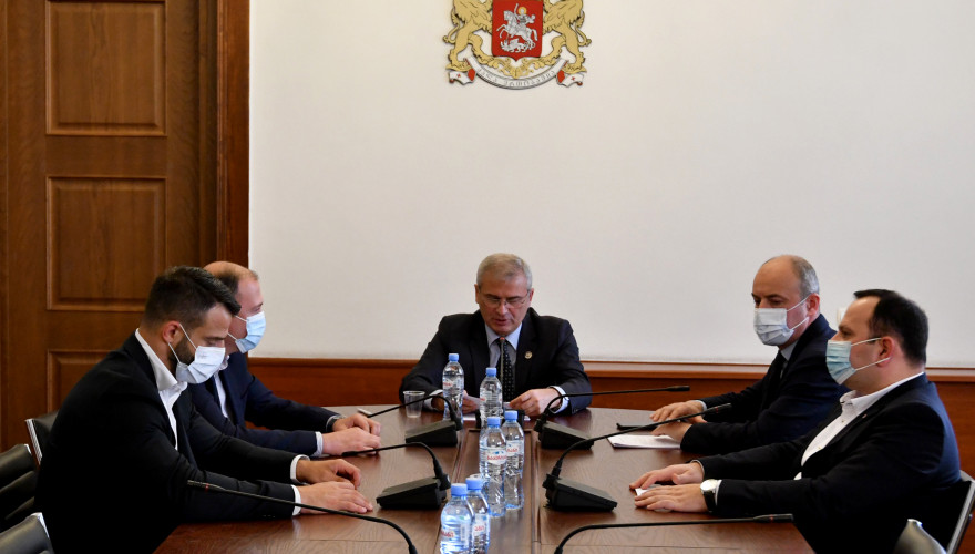 საპროცედურო საკითხთა და წესების კომიტეტის სხდომა