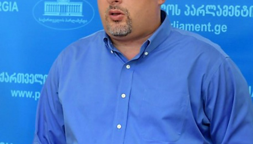 სერგი კაპანაძე: ხორავას ქუჩაზე მომხდარი მკვლელობების გამოძიების მიზნით შექმნილმა დროებითმა საგამოძიებო კომისიამ დასკვნის ვარიანტზე მუშაობის პირველი ეტაპი დაასრულა