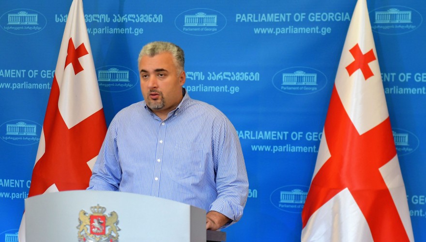 სერგი კაპანაძემ პარლამენტის დროებითი საგამოძიებო კომისიის მუშაობა შეაჯამა
