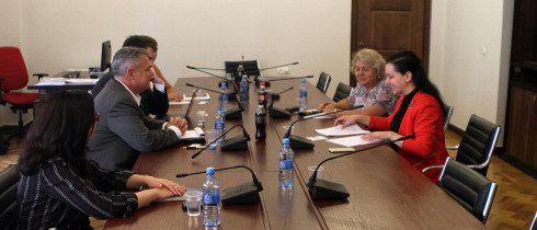 The meeting of Mariam Jashi and Guguli Magradze with the Delegation of the University of Virginia