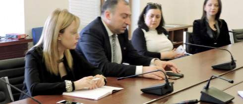 The meeting of Merab Kvaraia with NGOs
